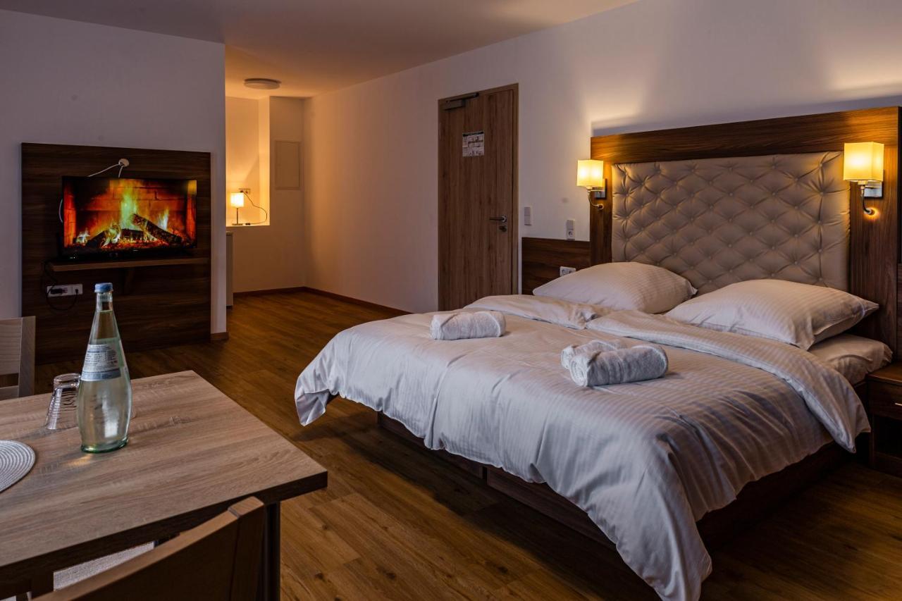 Motel Zur Dachsbaude Wandlitz Eksteriør billede