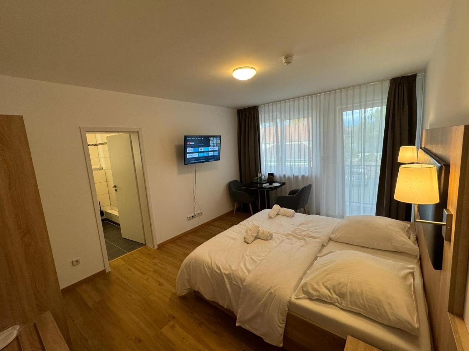 Motel Zur Dachsbaude Wandlitz Eksteriør billede